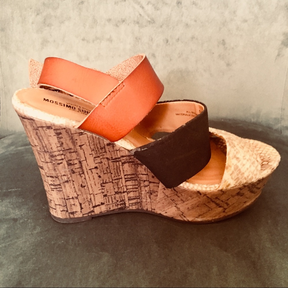 Wedge multi-colored sandal